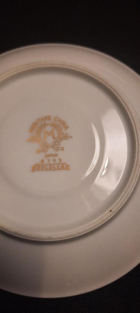 NORITAKE CHINA, Enlèvement, Utilisé