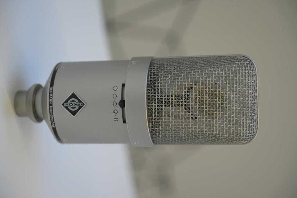 Neumann M 149 Tube Condenser Mic – Excellent – Complete 230V, Musique & Instruments, Enlèvement, Comme neuf, Micro studio
