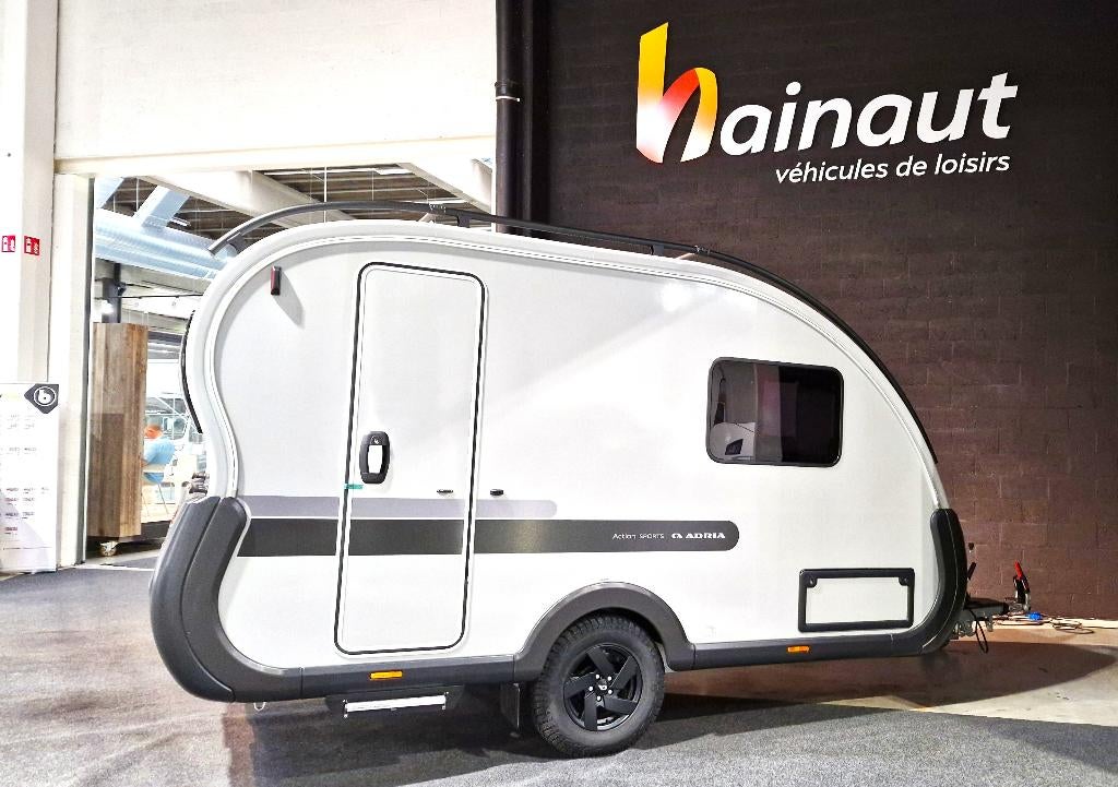 NEW ADRIA ACTION 391 LH, Caravanes & Camping, Caravanes, Entreprise, Adria, 2 lits séparés, Grand lit, Coin salon convertible