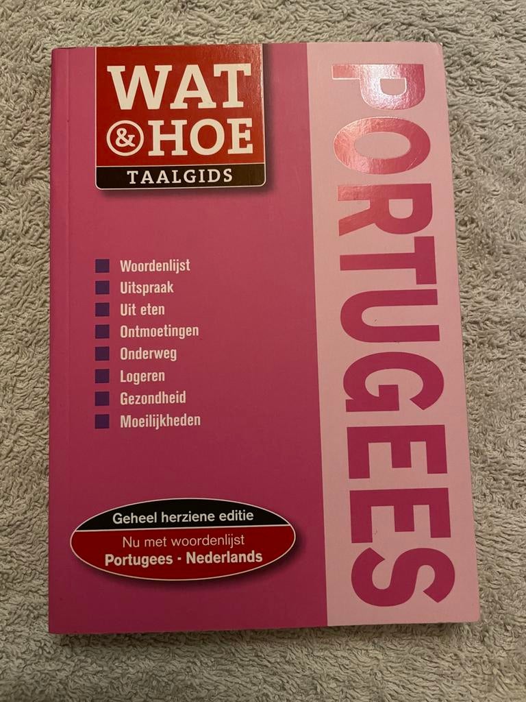 Van Dale Wat & Hoe Portugees – Handige Taalgids voor Reizen, Boeken, Ophalen, Zo goed als nieuw, Taalgids