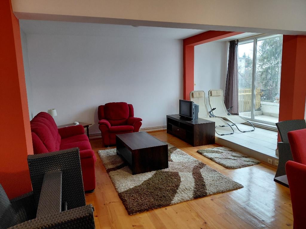 Te koop prachtig appartement in Transsylvania., Immo, 100 m², Appartement, 4 kamers