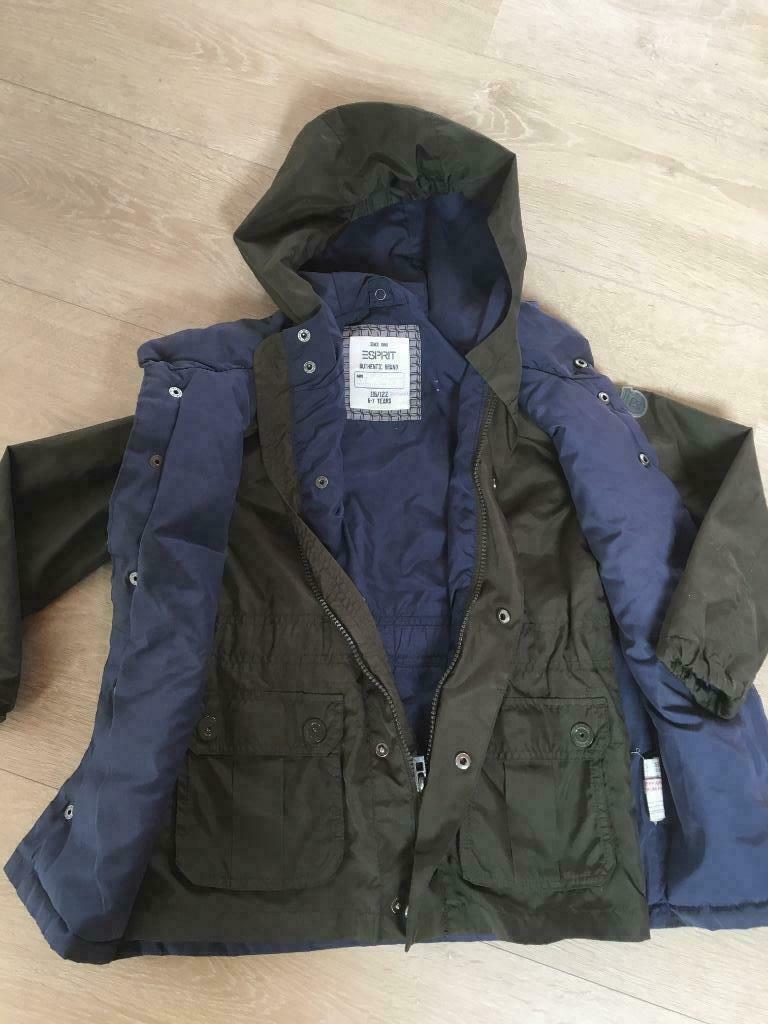 REGENJASJE + afneembare BODYWARMER 116-122 - 2 pieces, Enfants & Bébés, Vêtements enfant | Taille 122, Comme neuf, Garçon ou Fille