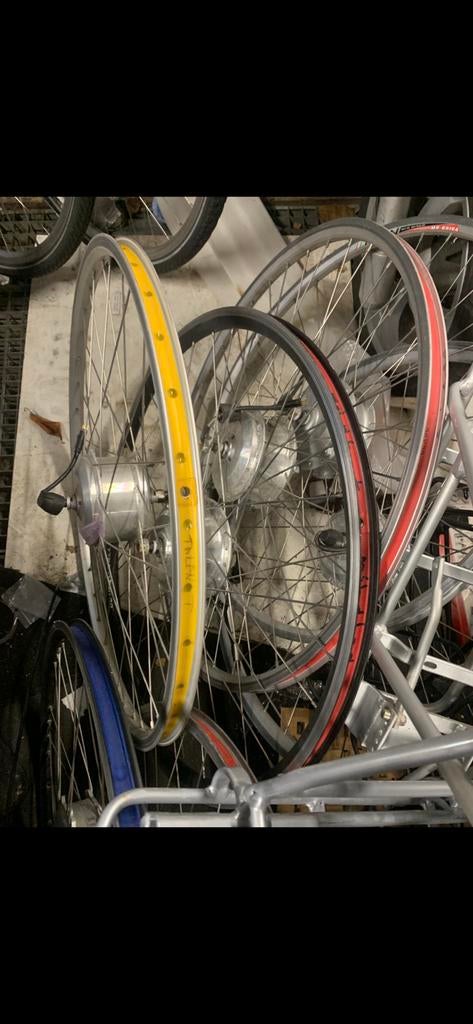 Elektrische fietsen Wielmotor, Ophalen
