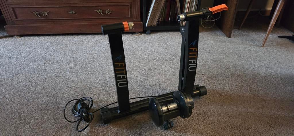 FITFIU fietstrainer – indoor training voor racefiets / MTB, Fietsen en Brommers, Ophalen
