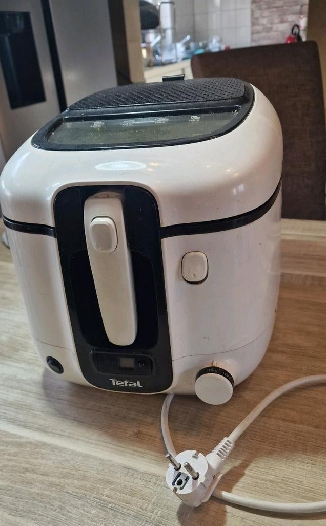 Friteuse Tefal Super Uno (FR3140), 2 à 3 litres, Enlèvement, Utilisé, Pan intérieur amovible