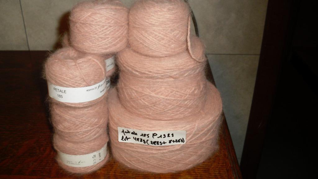 lot laine ANGORA80%,couleur pétale 185 lot 488 g = 54€, Hobby en Vrije tijd, Breien en Haken, Verzenden, Nieuw, Breien of Haken