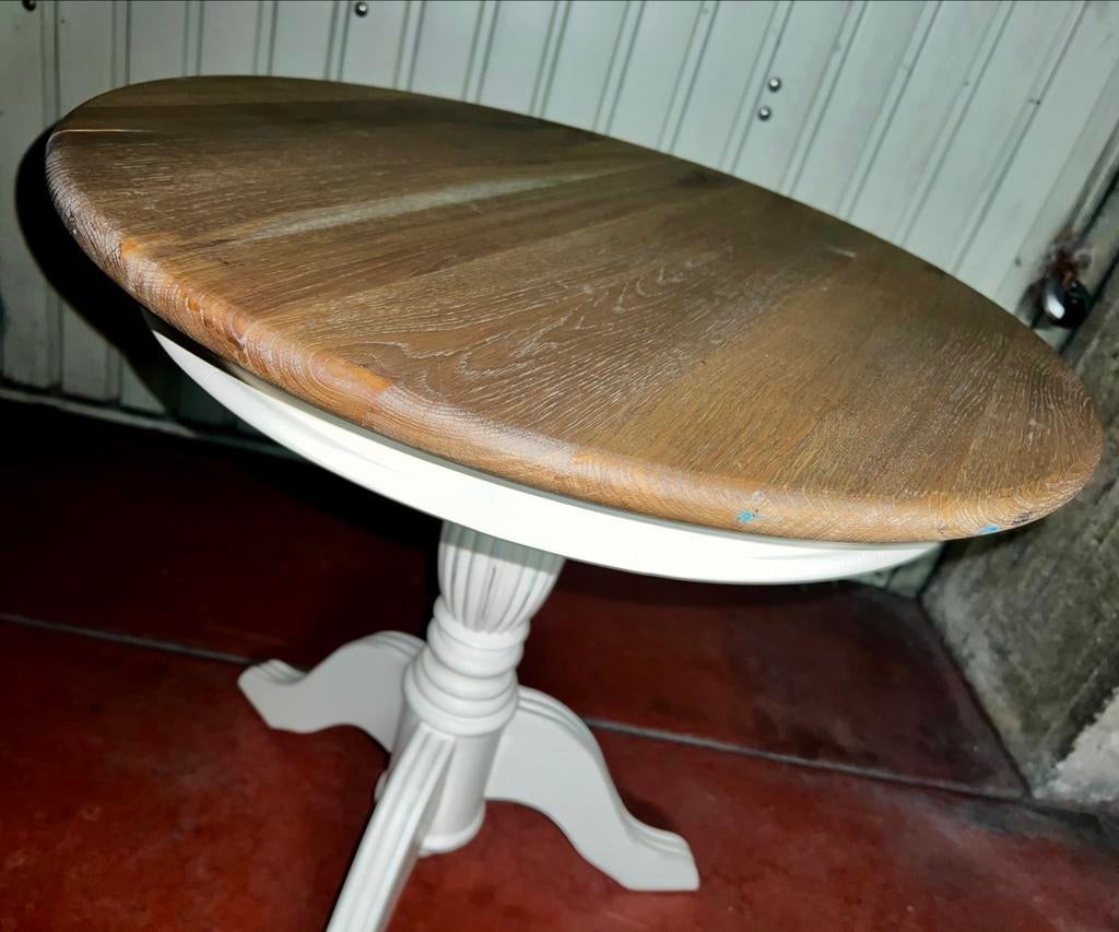 Table d’appoint en chêne, Antiquités & Art, Enlèvement