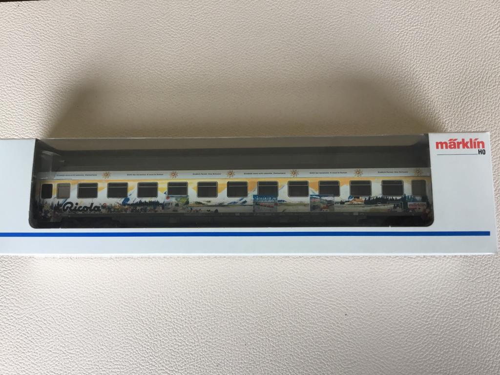 Marklin nmbs ricola rijtuig 43526, Wisselstroom, Wagon, Ophalen of Verzenden, Zo goed als nieuw