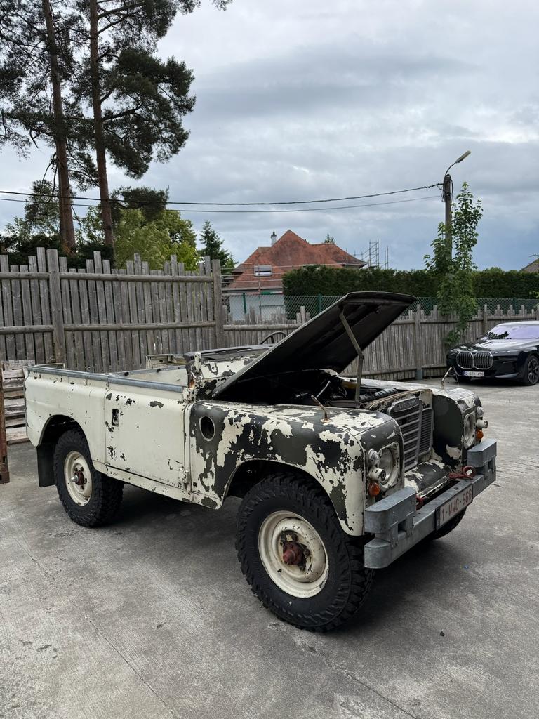 Land Rover Series 3 - 88 Essence -1975 - ex-armée belge, Auto's, Land Rover, Particulier, Series, Benzine, SUV of Terreinwagen