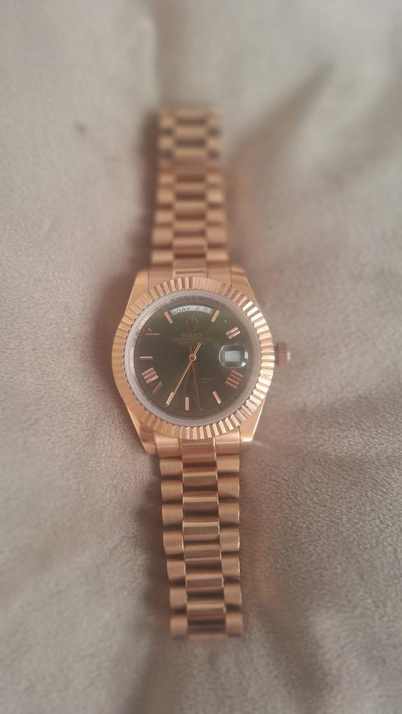 Roze rolex 11 date one one, Ophalen, Zo goed als nieuw, Rolex