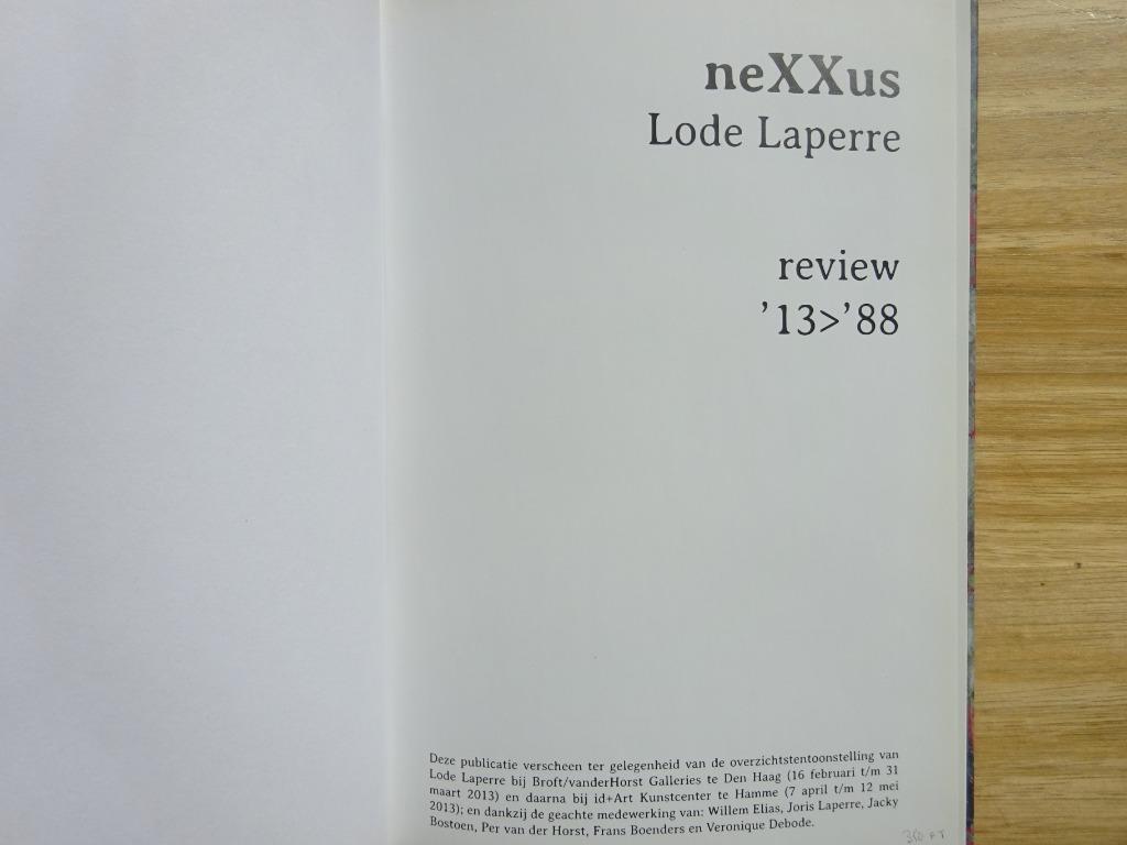 Lode Laperre, neXXus, review '13-'88 - signed**, Ophalen of Verzenden, Zo goed als nieuw, Schilder- en Tekenkunst