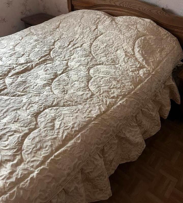 Romantische bedsprei, Ophalen of Verzenden, Zo goed als nieuw