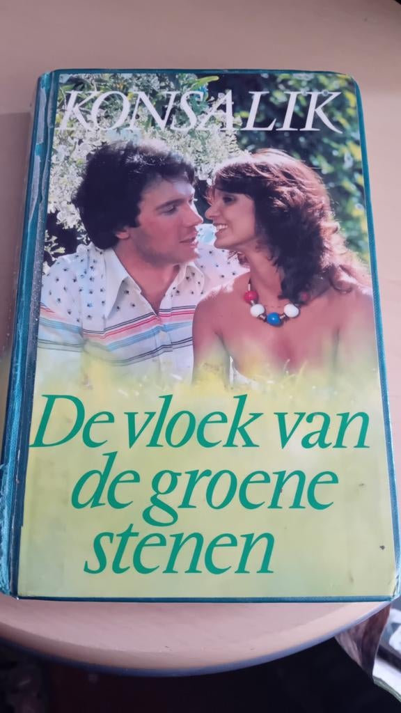 De Vloek Van De Groene stenen konsalik, Boeken, Ophalen of Verzenden