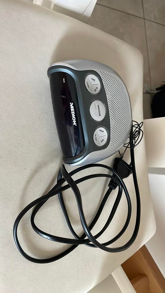 Klokradio digitaal, Ophalen, Zo goed als nieuw, Digitaal
