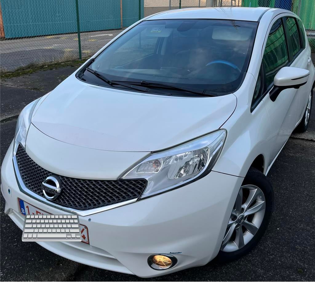 Nissan Note 1,5dci ,courroie de distribution changé, Voorwielaandrijving, Euro 5, Zwart, 4 cilinders