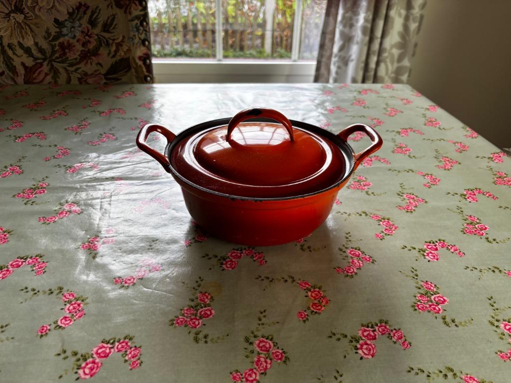 * Vintage ORANJE geëmailleerde gietijzeren pot, Antiek en Kunst, Ophalen of Verzenden