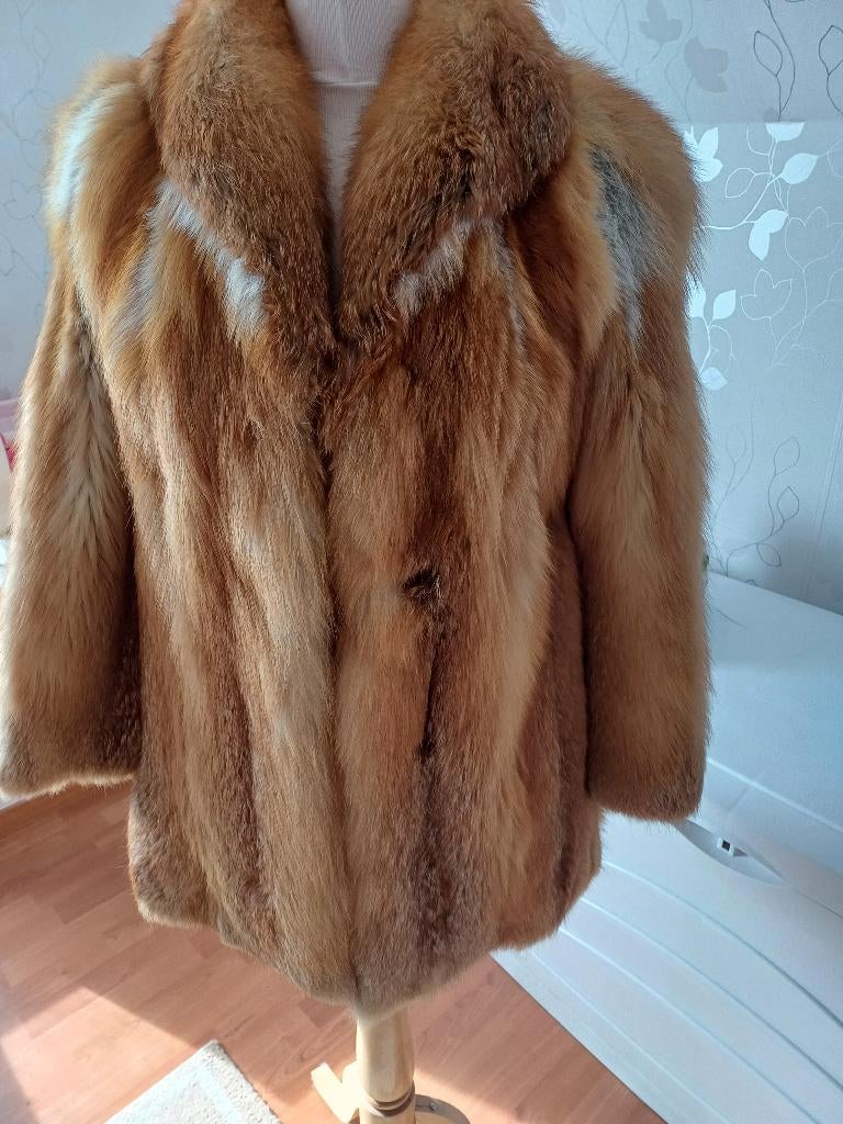 Korte damesjas in bont, Ophalen, Zo goed als nieuw, Maat 34 (XS) of kleiner
