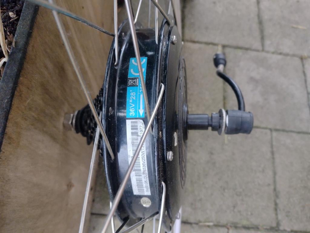 Tranzx pst achterwiel motor, Fietsen en Brommers, Ophalen of Verzenden