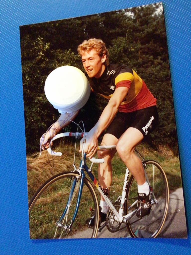 wielerfoto  1985 team panasonic eric vanderaerden signe, Verzenden, Zo goed als nieuw