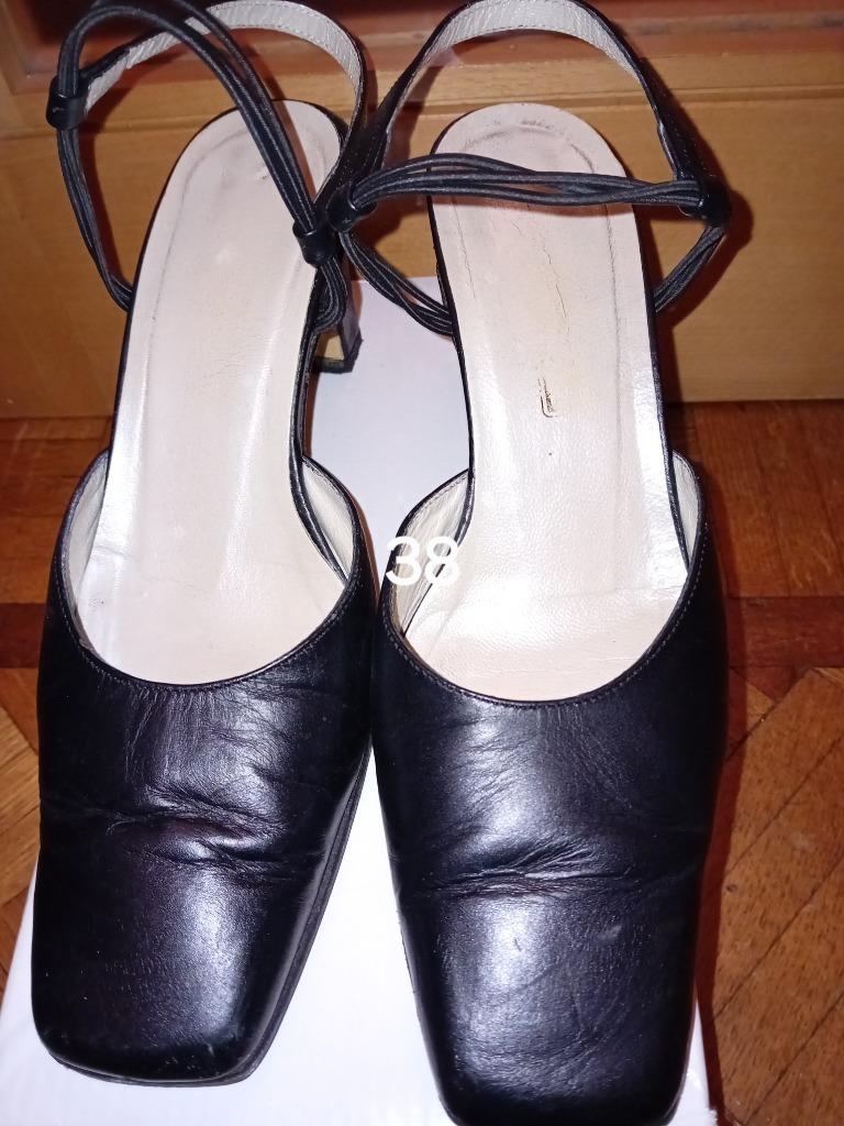 Chaussures femme vintage en cuir pointure 38, Enlèvement ou Envoi, Escarpins, Porté, Noir