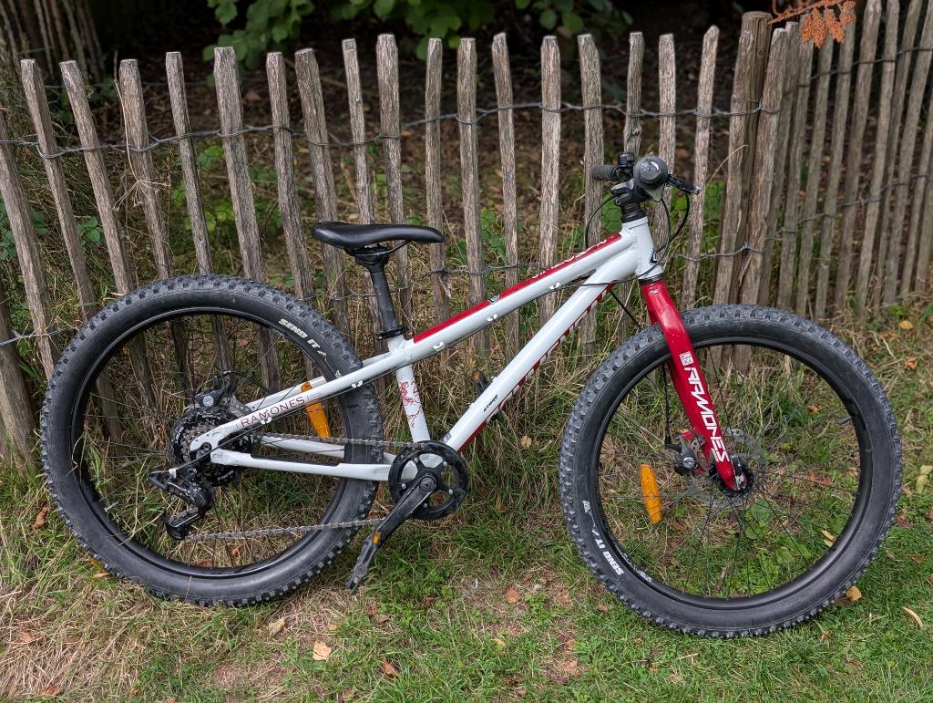 VTT 24 pouces Commençal Ramones, Vélos & Vélomoteurs, Enlèvement, Utilisé, 24 pouces, Vitesses