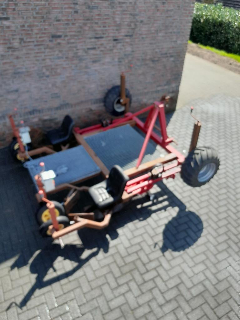 Grote Plantmachine 2-Rijer, Enlèvement, Utilisé, Avec lumière