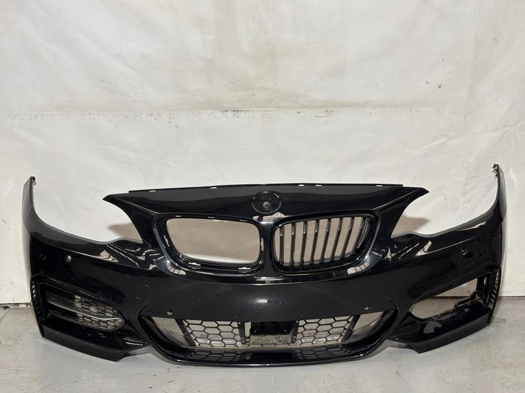 Pare-choc avant BMW serie 2 235i F22 Pack M, Autos : Pièces & Accessoires, Carrosserie & Tôlerie, Pare-chocs, BMW, Avant, Utilisé