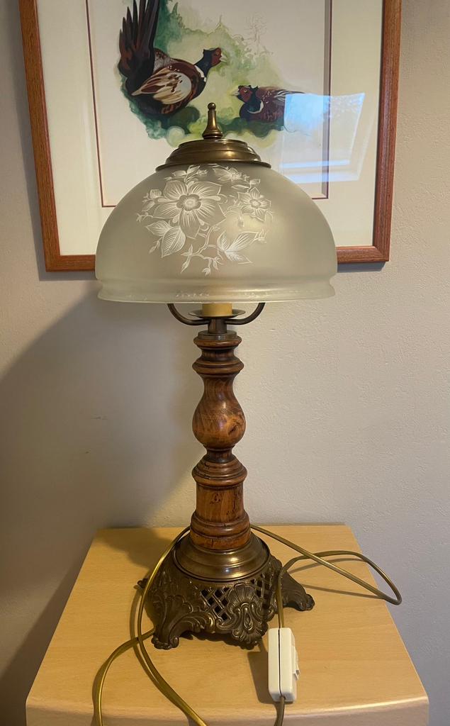 2 lampes rustiques/pied laiton, Verre, Enlèvement, Utilisé, Rustique