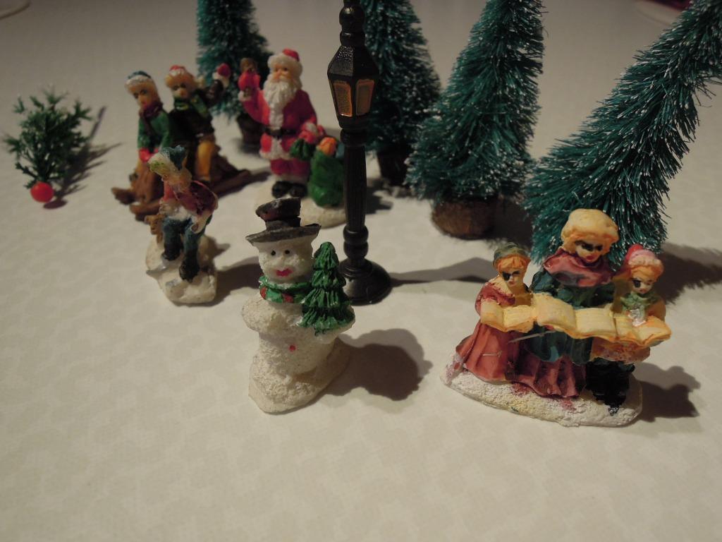 figurines de noël bonhomme de neige enfant avec lampadaire c, Enlèvement ou Envoi, Utilisé