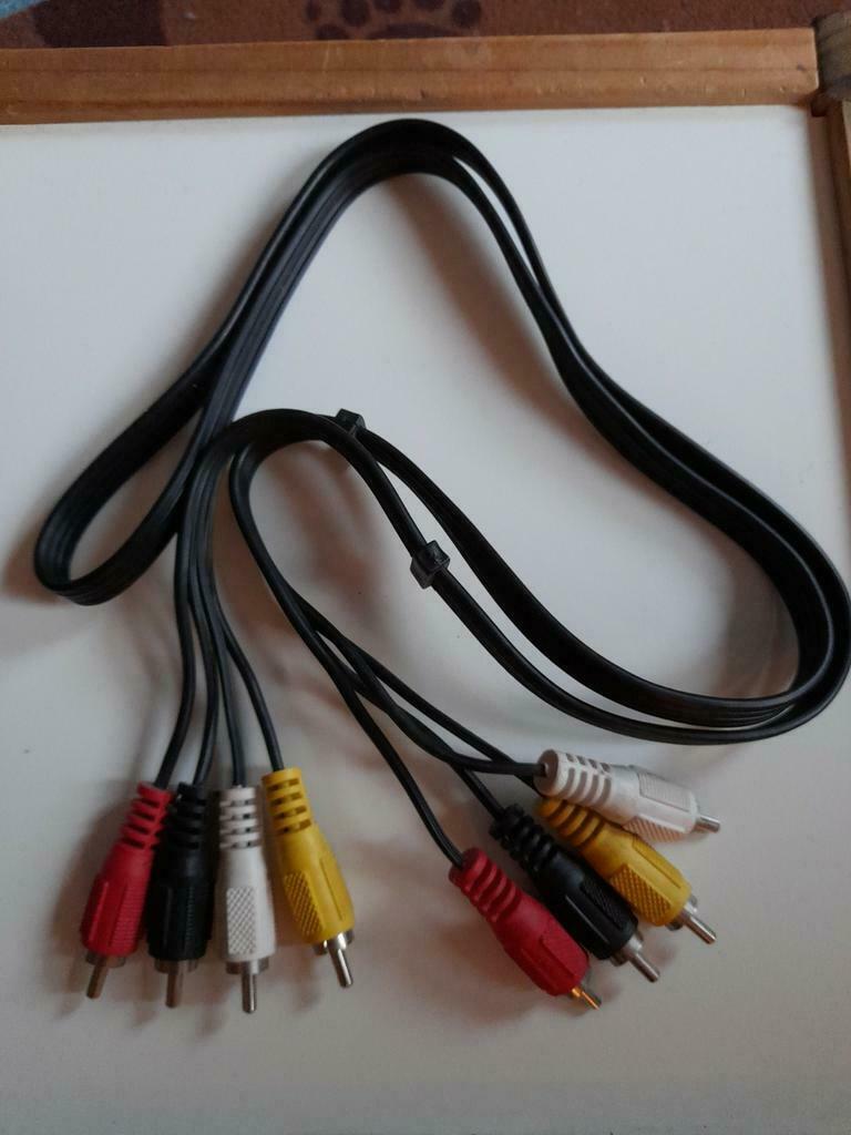 Câble audio HiFi 4x RCA vers 4x RCA, Enlèvement ou Envoi, Neuf, Moins de 2 mètres, Câble de haut-parleur