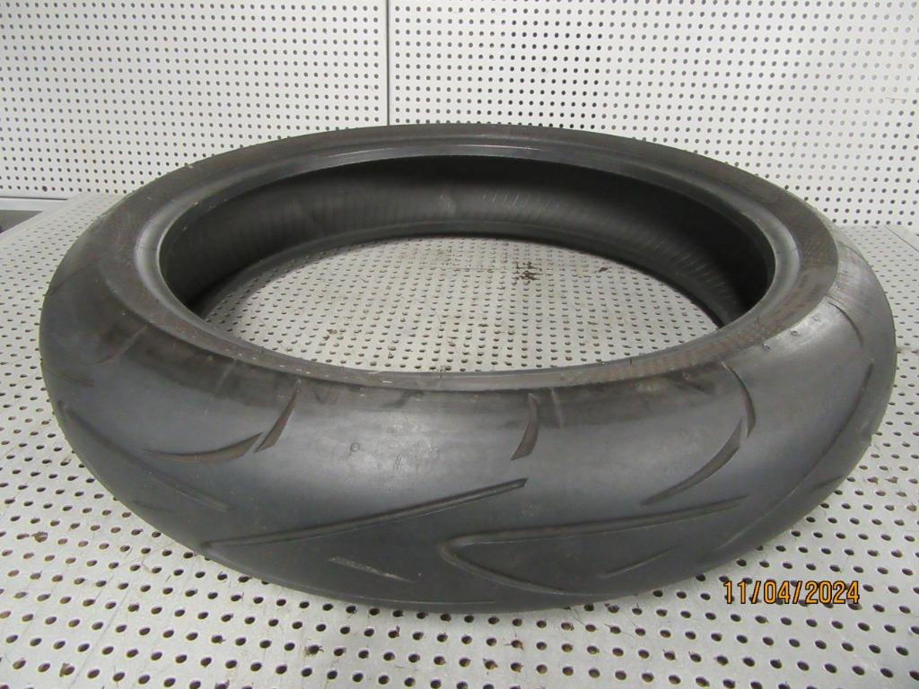Voorband Continental 120/70-17 Conti Sport Attack Band Front, Motoren, Ophalen of Verzenden, Gebruikt