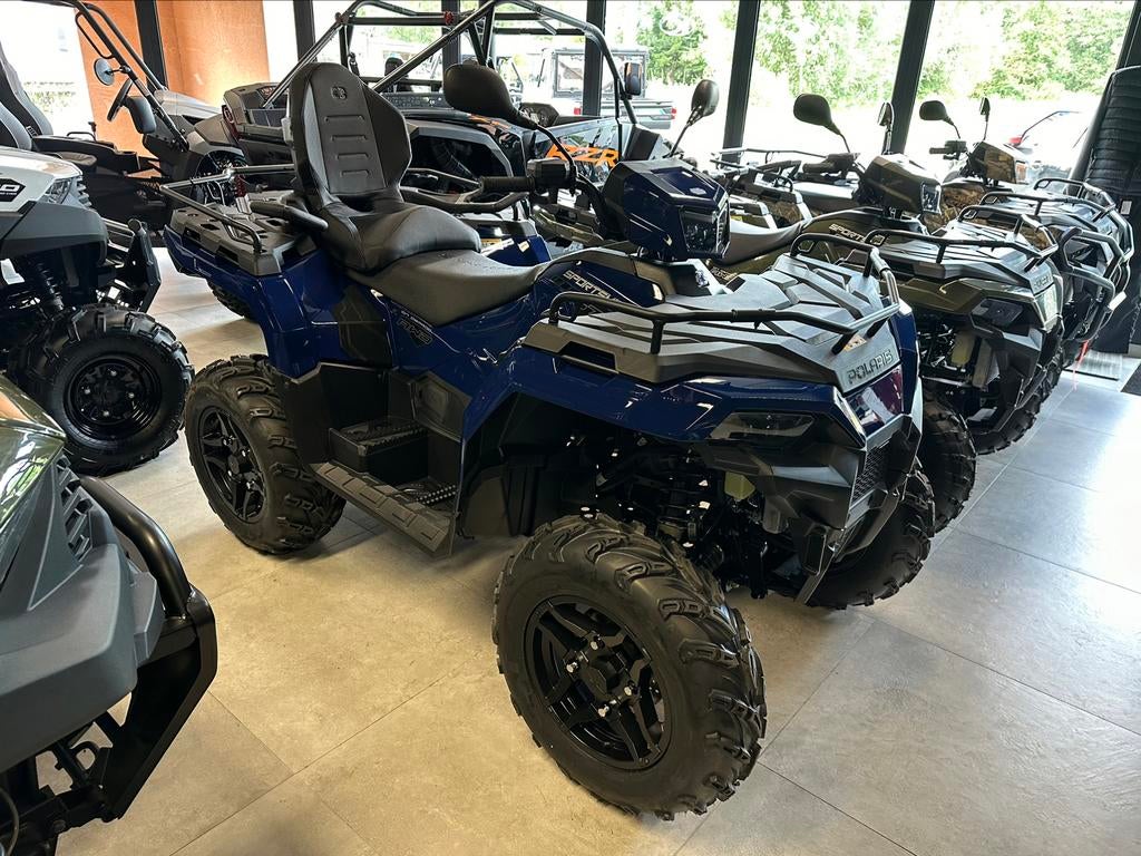 PROMO! Nieuwe Polaris Sportsman Touring 570 SP 4x4 2-zit, Motoren, Quads en Trikes, 570 cc, 1 cilinder, 12 t/m 35 kW