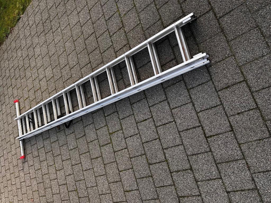 Ladder Altrex, Ophalen, Zo goed als nieuw