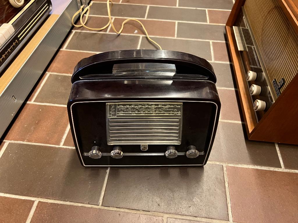 Philips bakeliet radiootje, Ophalen, Gebruikt, Radio