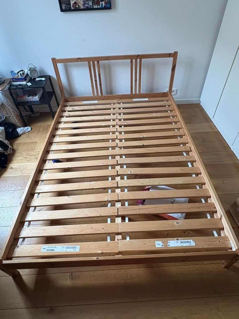 IKEA houten boxspring - 140x200, Ophalen, Gebruikt, Tweepersoons, 140 cm