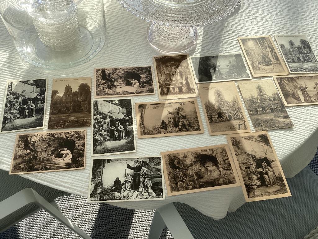 Lot de 16 cartes postales Grottes St-Antoine a CRUPET, Enlèvement ou Envoi, 1920 à 1940, Autres thèmes