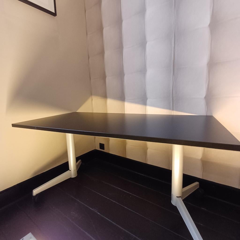 Tables pour salles de réunion., Salle de réunion ou de Présentation, Enlèvement, Utilisé, Table
