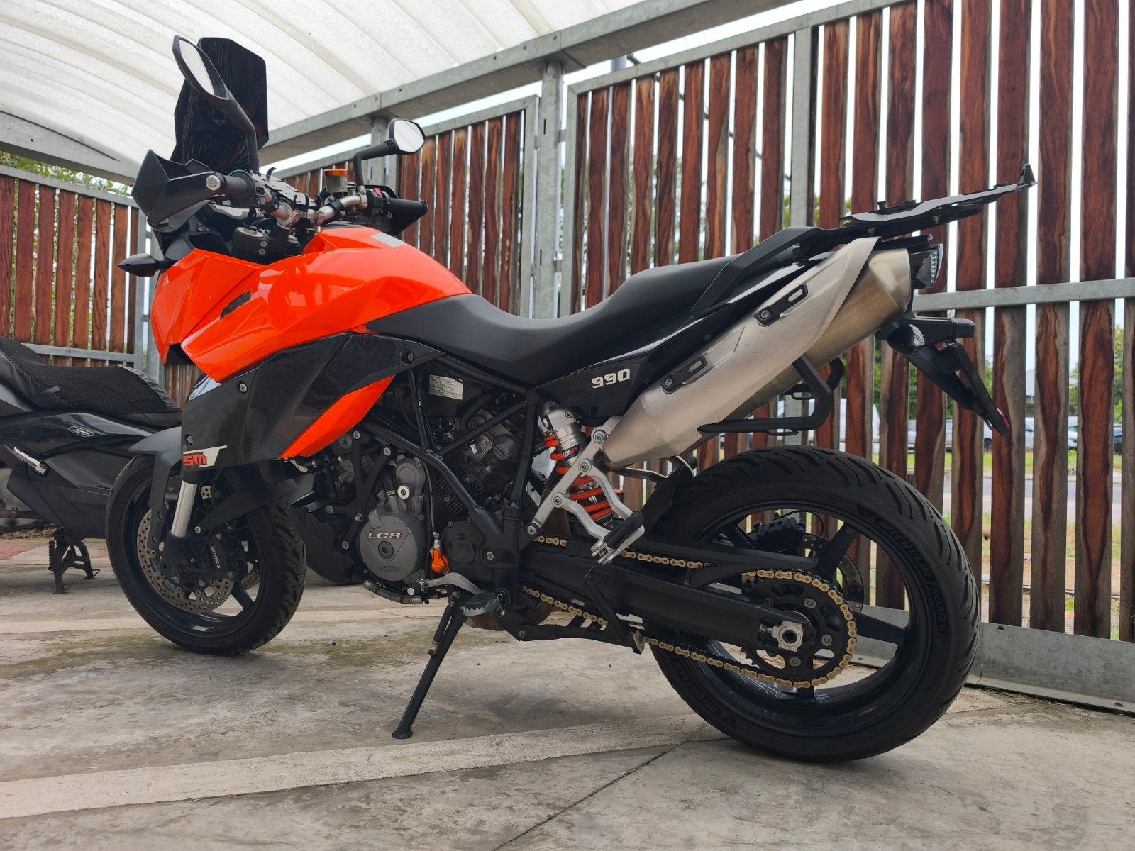 KTM 990 SMT ABS, Motos, Permis Moto A, Occasion, Plus de 35 kW, 2 cylindres