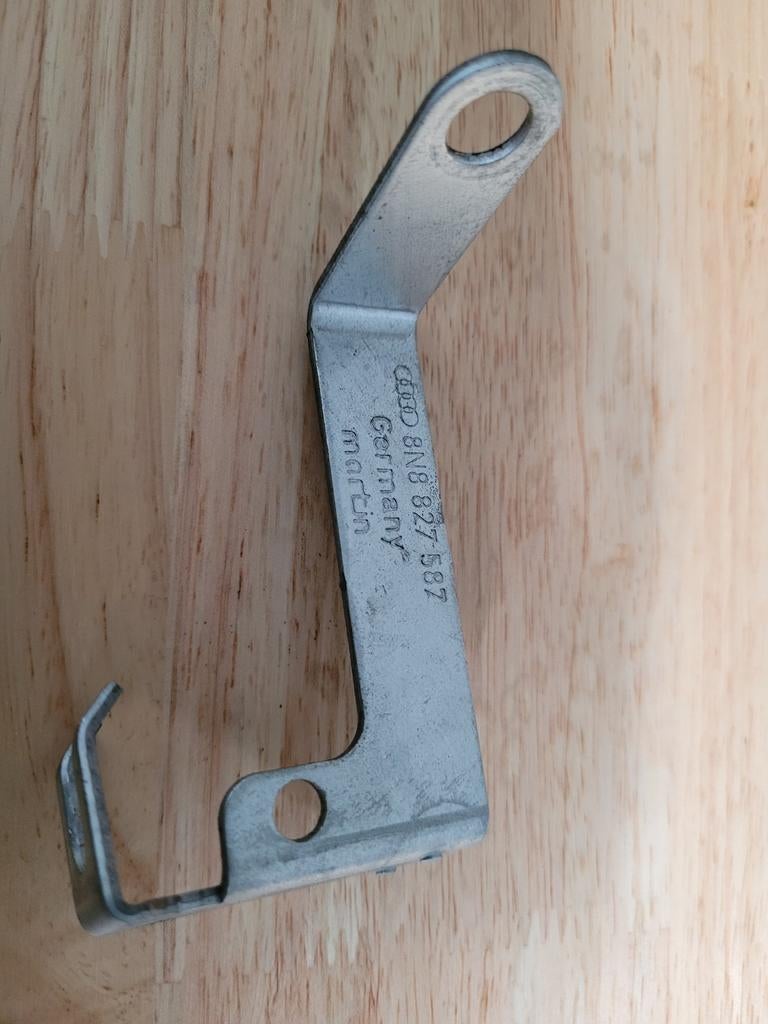 Bevestigingsbeugel audi tt mk1, Enlèvement ou Envoi, Utilisé, Audi
