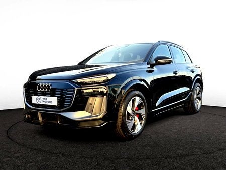 Audi Q6 e-tron Audi Q6 SUV Advanced e-tron quattro 285,00 kW, Auto's, Automaat, Zwart, Elektrisch, Q6 e-tron
