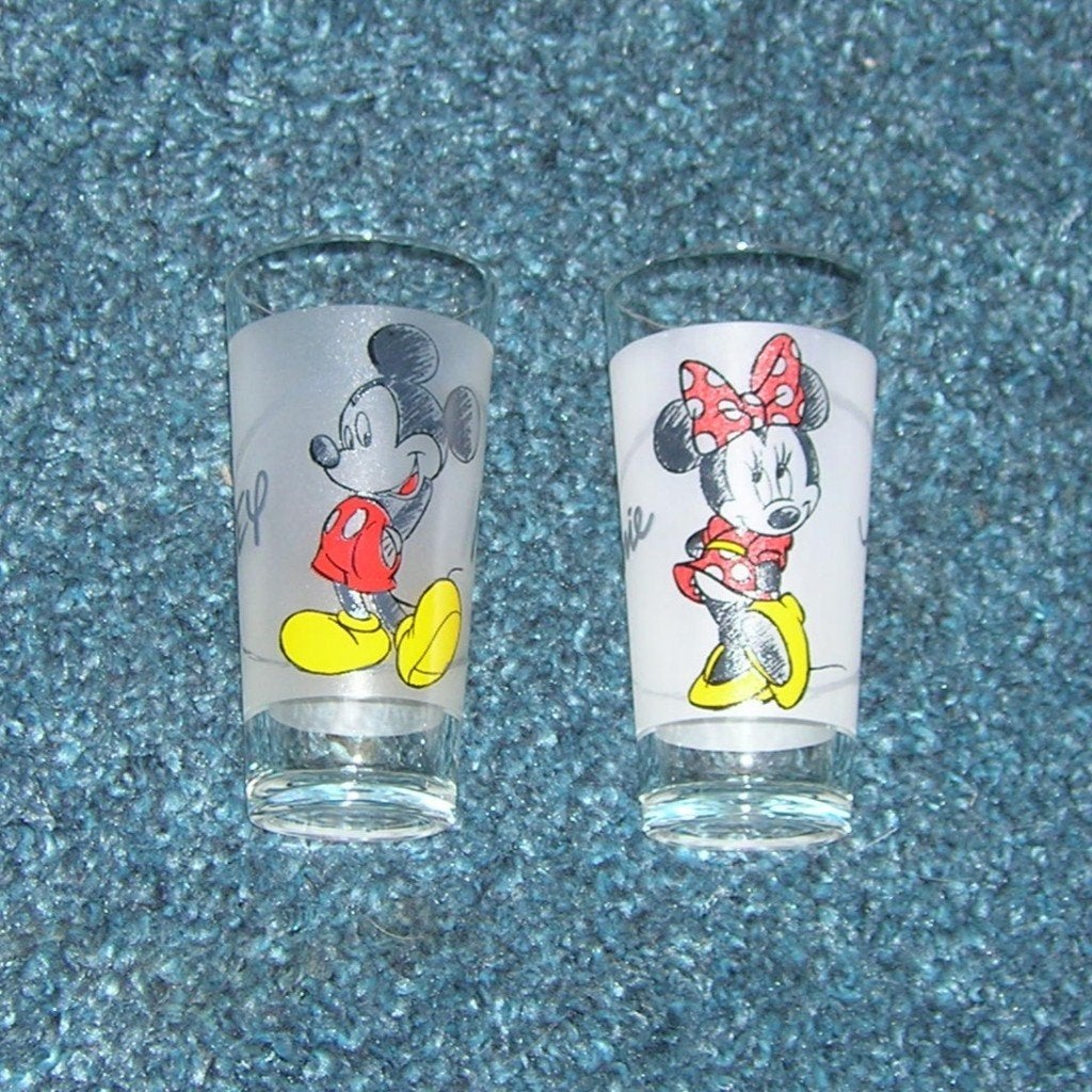 Disney Mickey en Minnie Mouse glazen, Ophalen, Mickey Mouse, Zo goed als nieuw, Servies