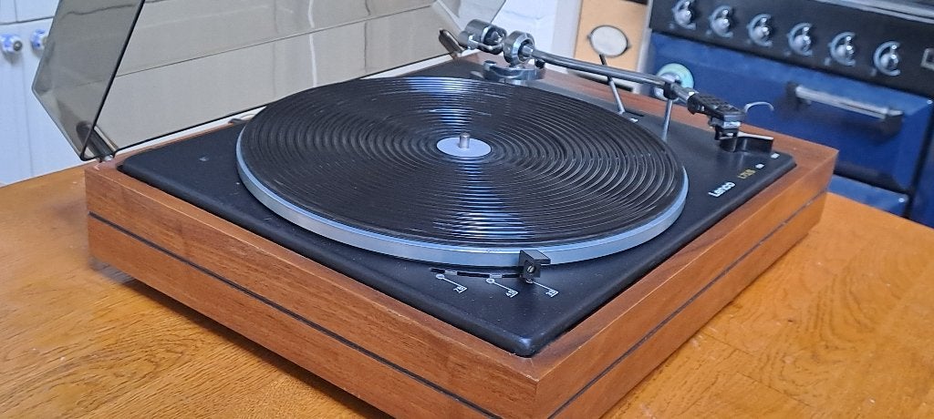 Lenco L76/S platenspeler, in nieuwstaat met Shure V15 MKIII, Ophalen, Zo goed als nieuw, Platenspeler, Pitch-regelaar