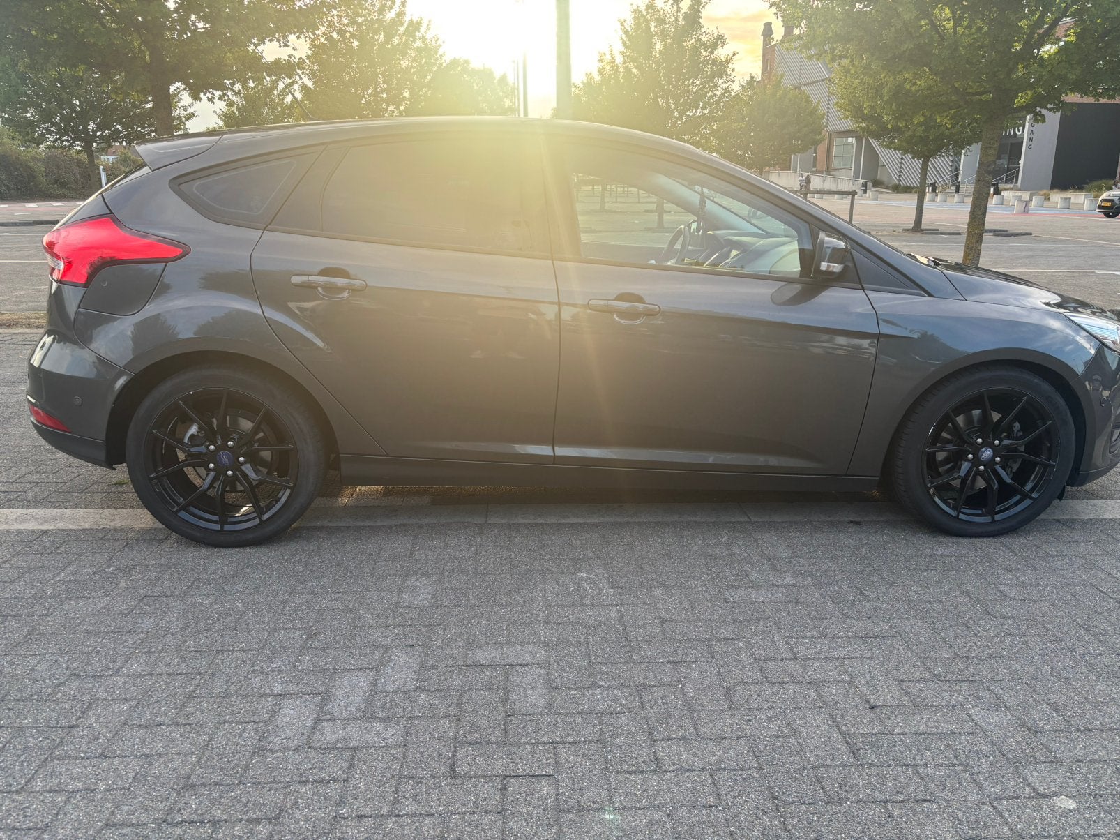 Ford Focus MK3 Facelift 2.0 TDCi Euro 6.2 – 150PK, Auto's, Stof, 4 cilinders, 5 deurs, Particulier