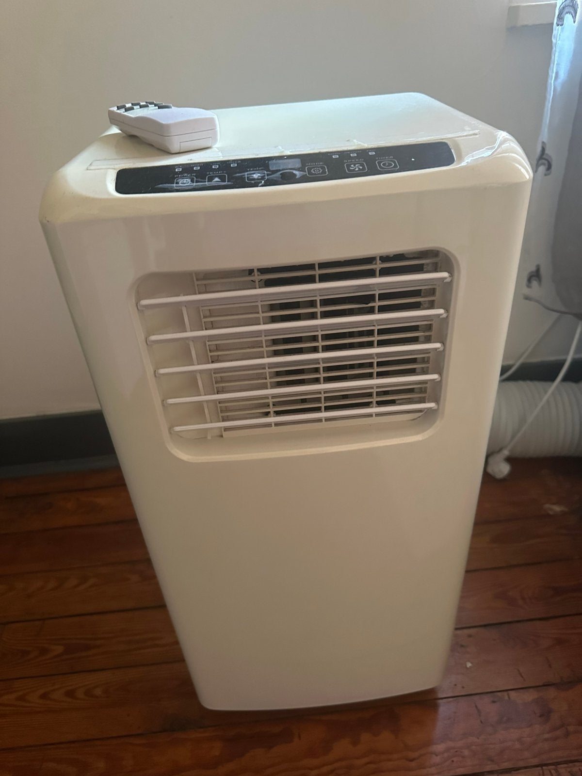 Mobiele airco / Airconditioner inclusief afstandsbediening, Ophalen, Zo goed als nieuw