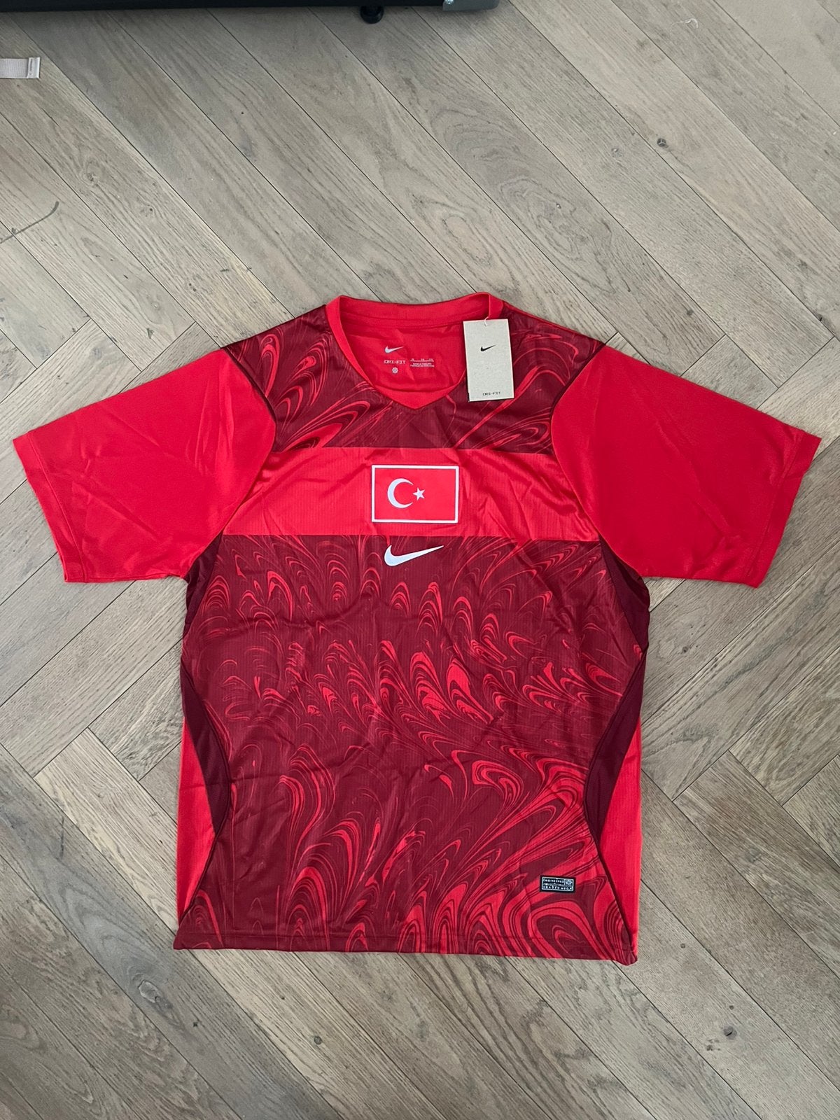 Maillot de l'équipe nationale de Turquie taille M *NOUVEAU*, Taille M, Enlèvement ou Envoi, Neuf, Maillot
