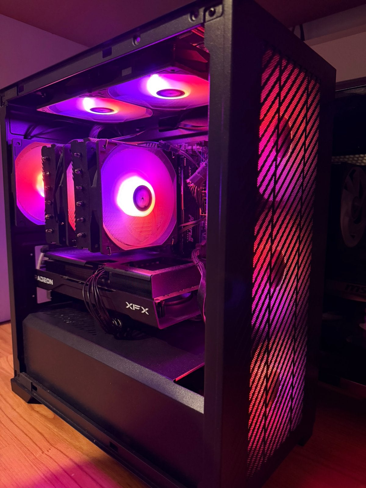 Pc gamer Rx 9060xt, Enlèvement, Comme neuf, Gaming, SSD
