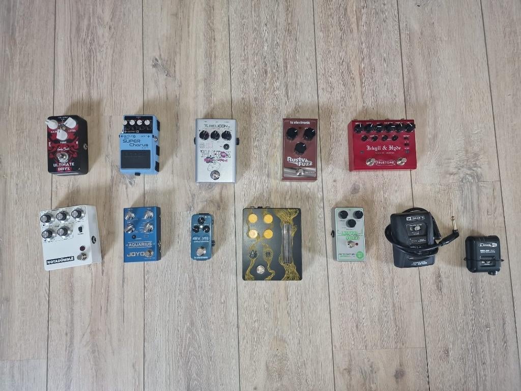 Diverse gitaareffecten, Muziek en Instrumenten, Snaarinstrumenten | Gitaren | Elektrisch, Zo goed als nieuw, Ophalen of Verzenden