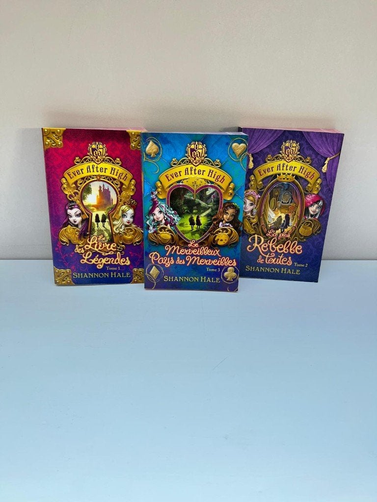 Ever After High Lot-boeken, delen 1-3 Shannon Hale — Frans, Ophalen of Verzenden, Gebruikt, Fashion Doll