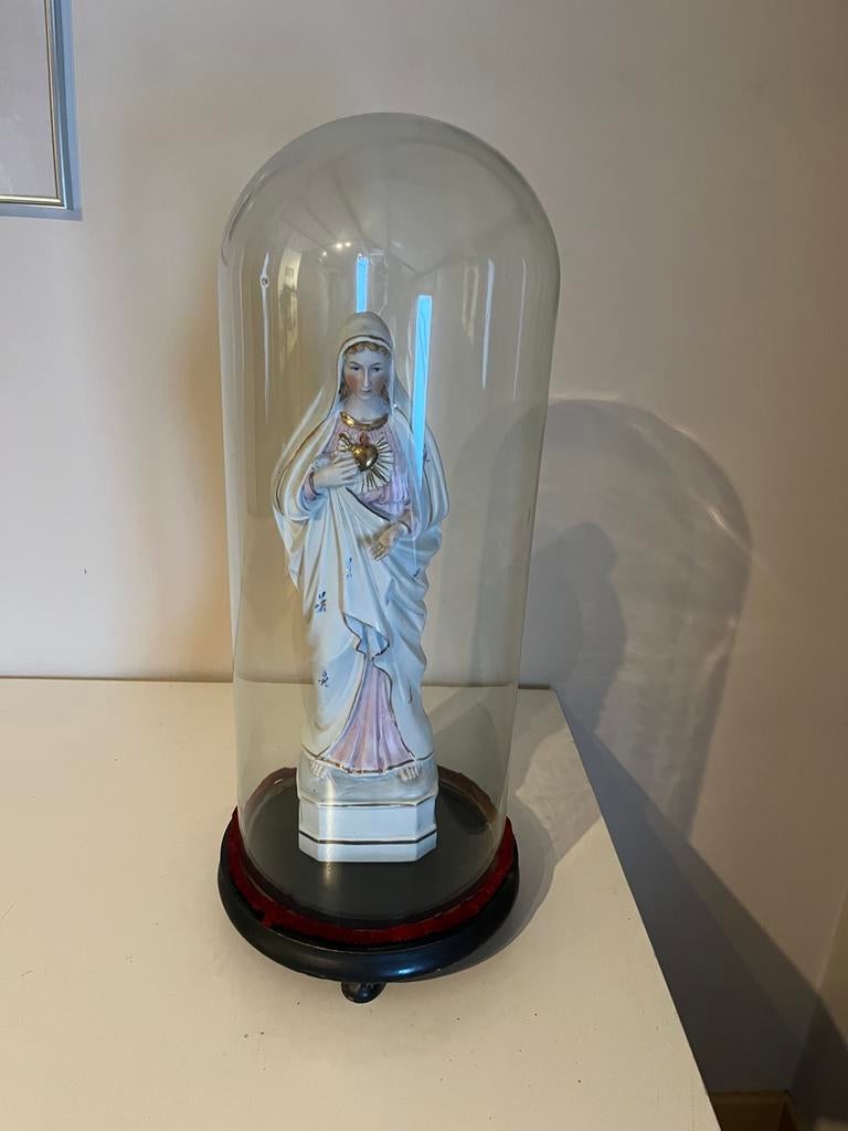 Heilige Maria beeld, Ophalen