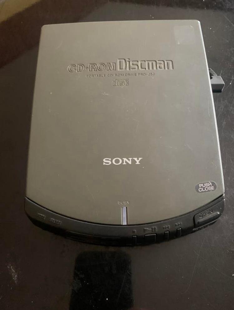 Discmans, Ophalen, Discman